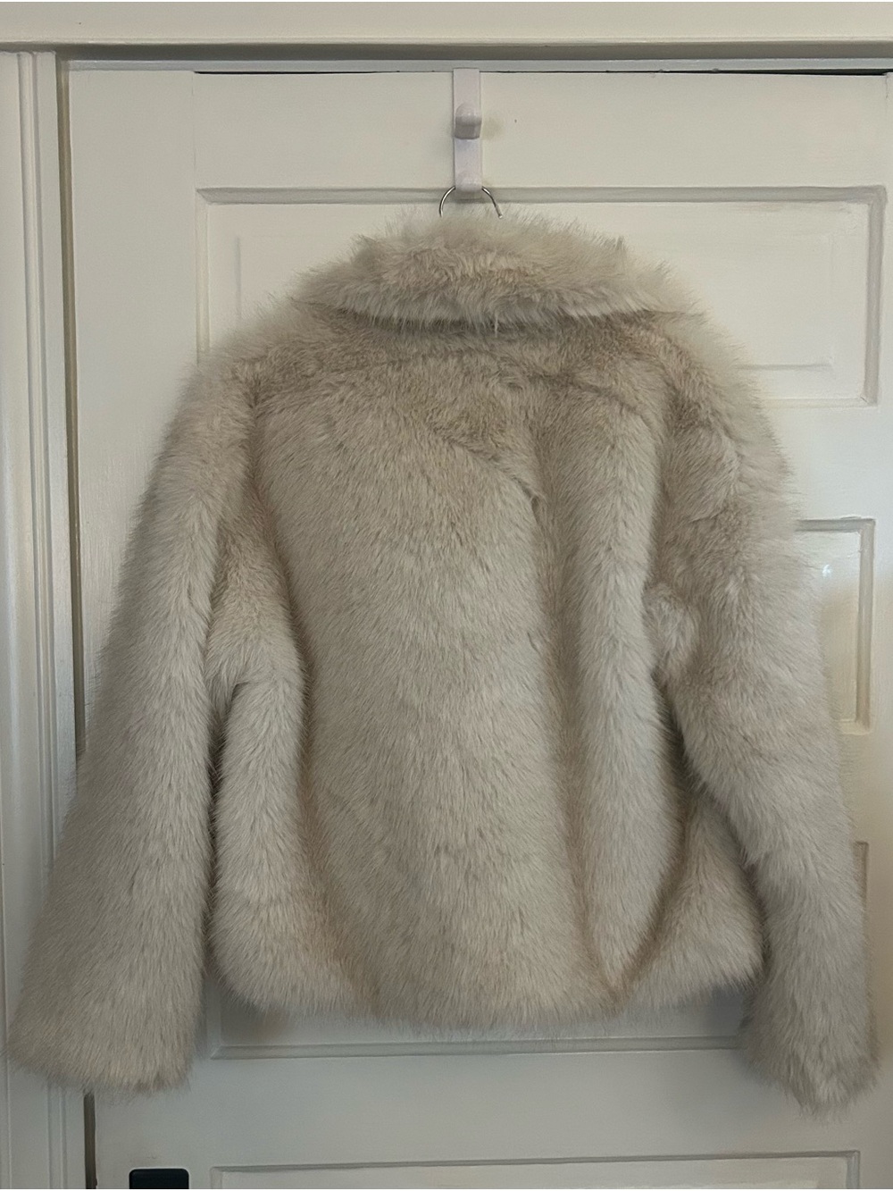bohme Jordan Cream Plush Faux Fur Jacket - Picture 8 of 11